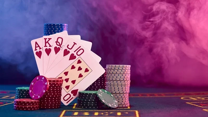 Royal Flush Là Gì: Tuyệt Đỉnh Tay Bài Số 1 Trong Poker